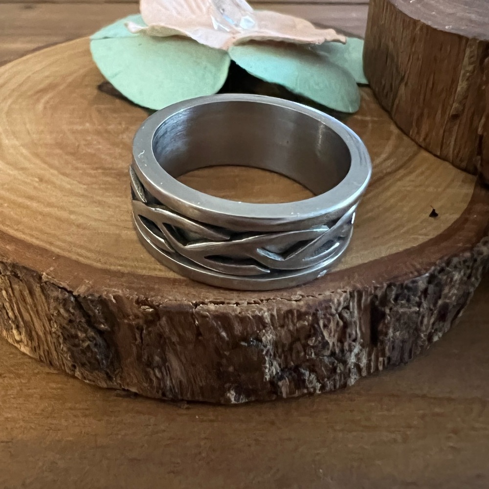 Mens wedding band